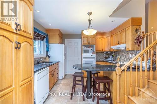 1436 Boyer Road, Ottawa, ON - Indoor Photo Showing Kitchen With Double Sink