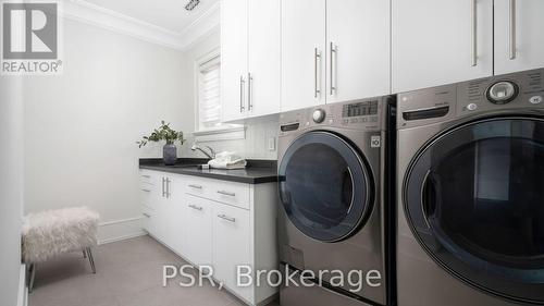 14 Tregellis Road, Toronto, ON - Indoor Photo Showing Laundry Room