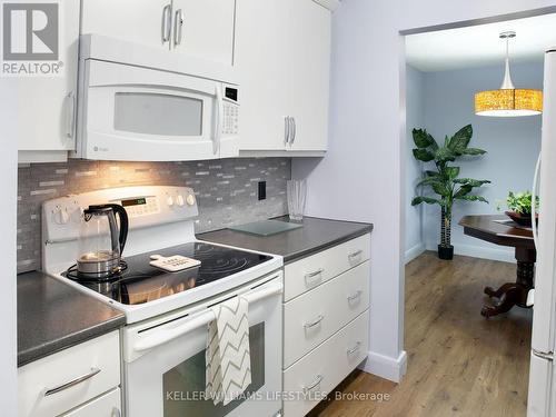 219 - 727 Deveron Crescent, London, ON - Indoor Photo Showing Kitchen