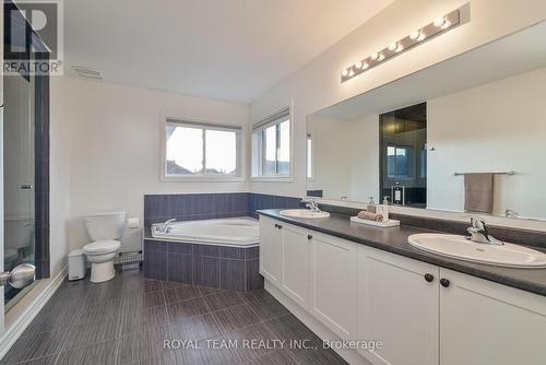 84 Wyndham Circle, Georgina, ON - Indoor Photo Showing Bathroom