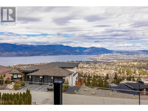 900 Lamont Lane, Kelowna, BC - Outdoor With Body Of Water With View