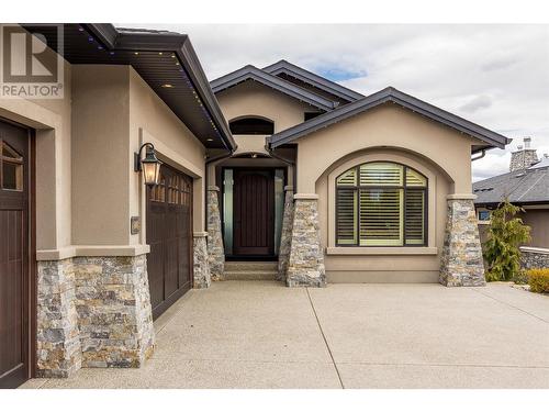 900 Lamont Lane, Kelowna, BC - Outdoor