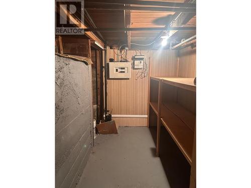 306 5Th Avenue S Avenue, Cranbrook, BC - Indoor Photo Showing Basement