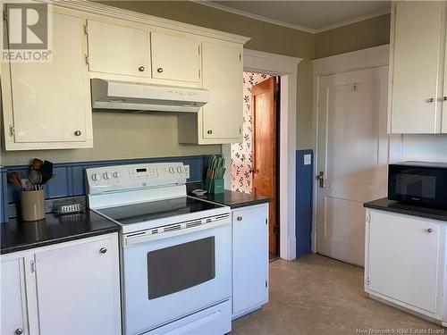 196 King Street, St. Stephen, NB - Indoor Photo Showing Kitchen