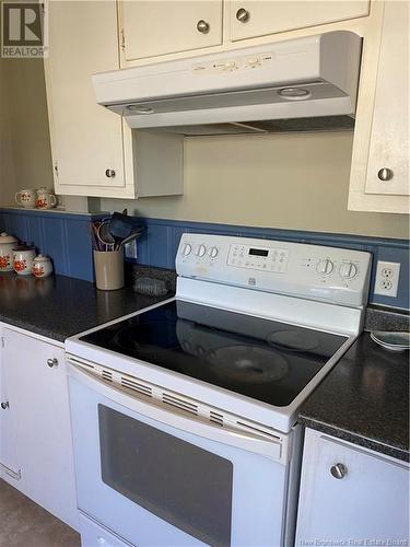 196 King Street, St. Stephen, NB - Indoor Photo Showing Kitchen