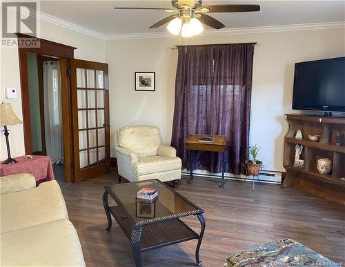 196 King Street, St. Stephen, NB - Indoor Photo Showing Living Room