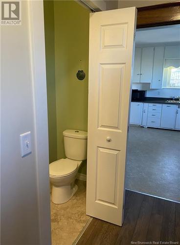 196 King Street, St. Stephen, NB - Indoor Photo Showing Bathroom