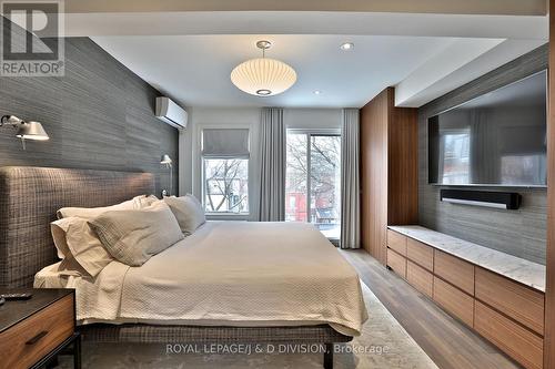 69 Sullivan Street, Toronto, ON - Indoor Photo Showing Bedroom