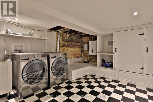 69 Sullivan Street, Toronto, ON - Indoor Photo Showing Laundry Room