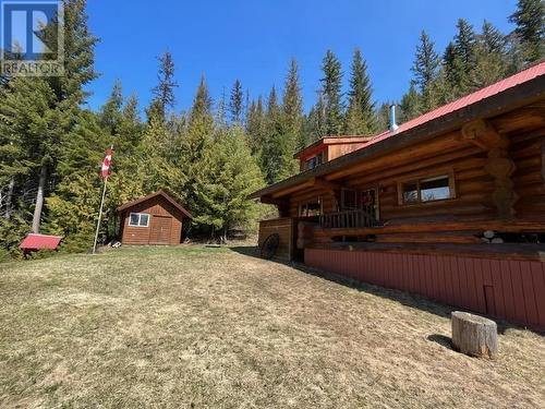 5915 Cedar Creek Road, Likely, BC - Outdoor