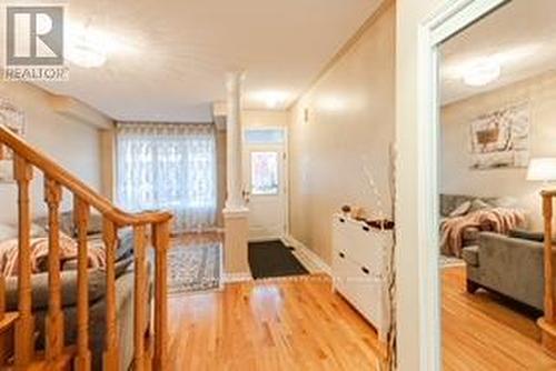 18 Stookes Crescent, Richmond Hill, ON - Indoor Photo Showing Other Room