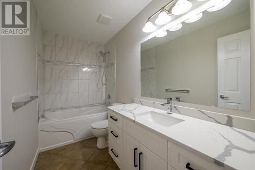 2663 Young Place Lot# 18, Kamloops, BC - Indoor Photo Showing Bathroom