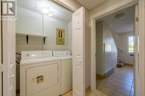 2663 Young Place Lot# 18, Kamloops, BC - Indoor Photo Showing Laundry Room