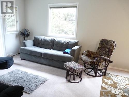 1160 Hugh Allan Drive Unit# 203, Kamloops, BC - Indoor Photo Showing Living Room