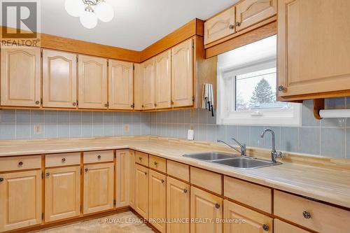 458 Rose Road, Quinte West, ON - Indoor Photo Showing Kitchen With Double Sink