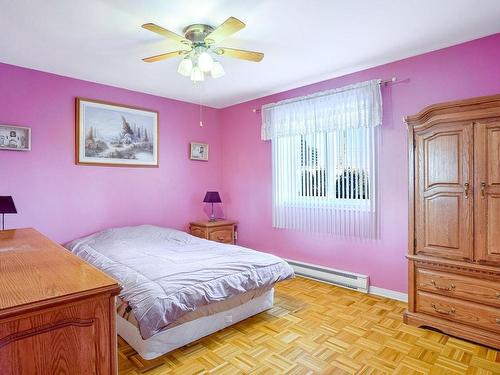 Chambre Ã Â coucher - C-7201 Rue Chouinard, Montréal (Lasalle), QC - Indoor Photo Showing Bedroom