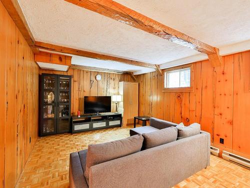 Salle familiale - 11864 Av. Racette, Montréal (Montréal-Nord), QC - Indoor Photo Showing Living Room