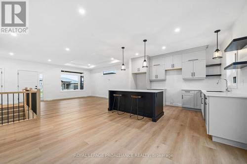 23 Schmidt Way, Quinte West, ON - Indoor Photo Showing Kitchen With Upgraded Kitchen