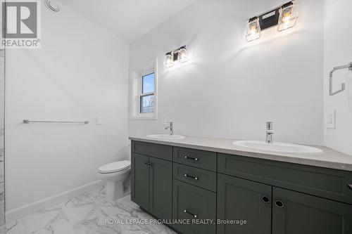 23 Schmidt Way, Quinte West, ON - Indoor Photo Showing Bathroom