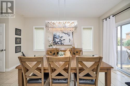 5 Abbott Place, Pelham, ON - Indoor Photo Showing Dining Room