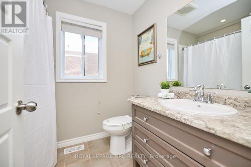 5 Abbott Place, Pelham, ON - Indoor Photo Showing Bathroom