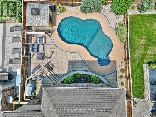 5 Abbott Place, Pelham, ON - Outdoor With In Ground Pool