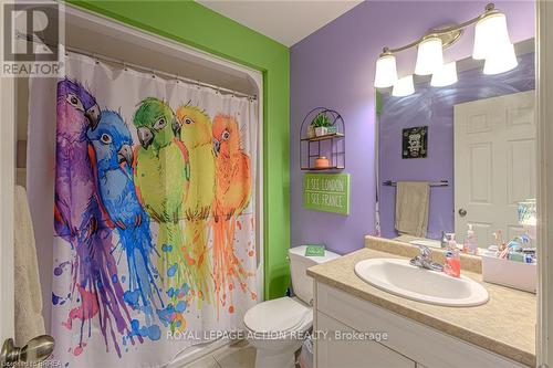 4 Norsworthy Lane, Ingersoll, ON - Indoor Photo Showing Bathroom