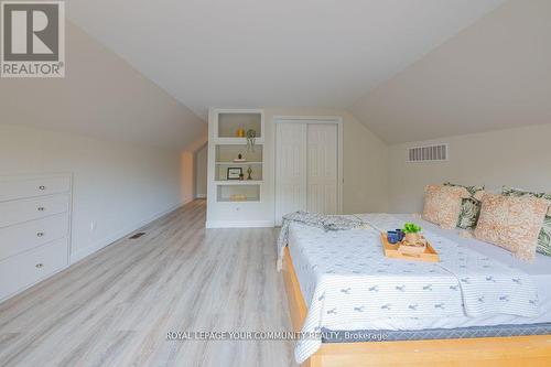 9297 Highway 118 E, Minden Hills, ON - Indoor Photo Showing Bedroom