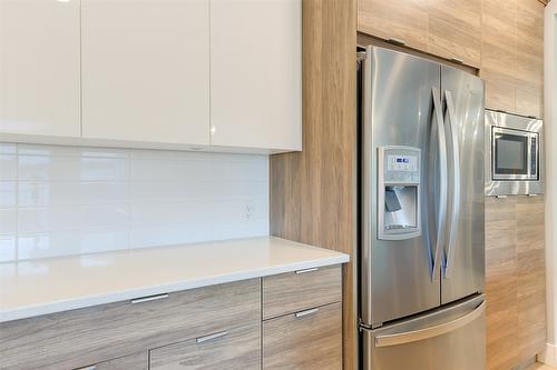 28-2161 Upper Sundance Drive, West Kelowna, BC - Indoor Photo Showing Kitchen