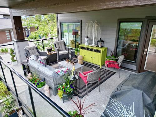 28-2161 Upper Sundance Drive, West Kelowna, BC - Outdoor With Deck Patio Veranda With Exterior