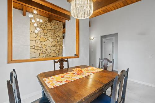 2190 Okanagan Avenue, Salmon Arm, BC - Indoor Photo Showing Dining Room