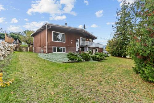 2190 Okanagan Avenue, Salmon Arm, BC - Outdoor