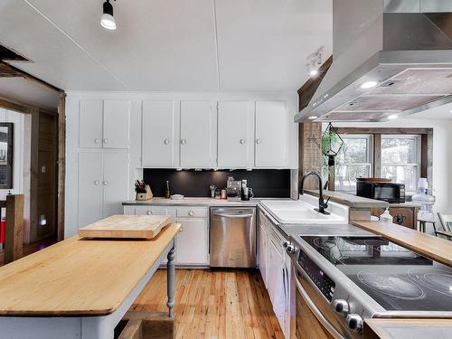 Cuisine - 1734 7E Avenue, Val-Morin, QC - Indoor Photo Showing Kitchen