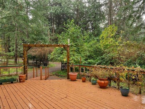 672 Macklin Rd, Quadra Island, BC 