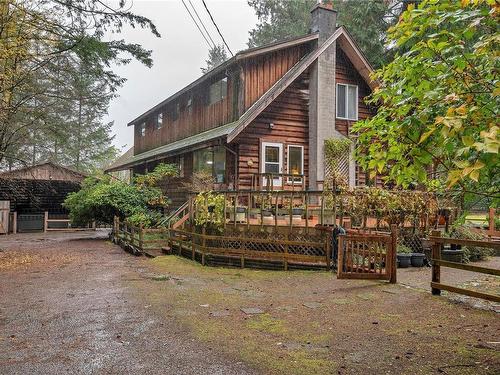 672 Macklin Rd, Quadra Island, BC 