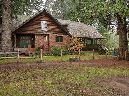 672 Macklin Rd, Quadra Island, BC 