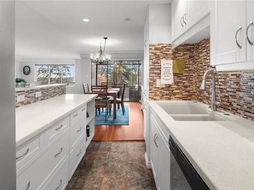 403-2910 Cook St, Victoria, BC - Indoor Photo Showing Kitchen With Double Sink