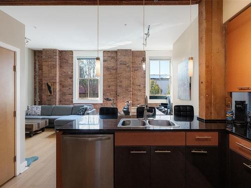 203-610 Johnson St, Victoria, BC - Indoor Photo Showing Kitchen With Double Sink