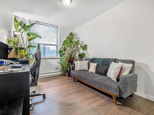 104-70 Old Sheppard Ave, Toronto, ON - Indoor