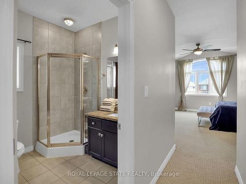 4896 Allan Crt, Lincoln, ON - Indoor Photo Showing Bathroom