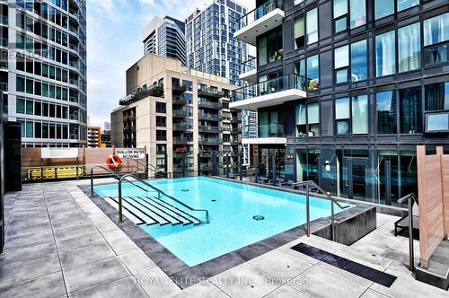 520 - 77 Shuter Street, Toronto, ON - Outdoor With Balcony