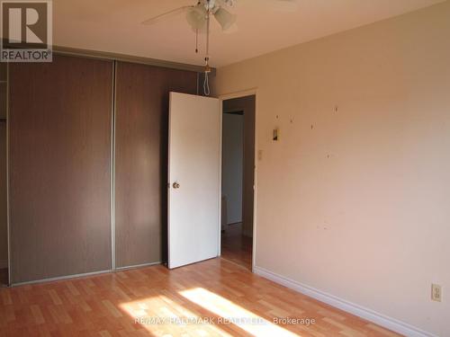 40 Hildenboro Square, Toronto, ON - Indoor Photo Showing Other Room