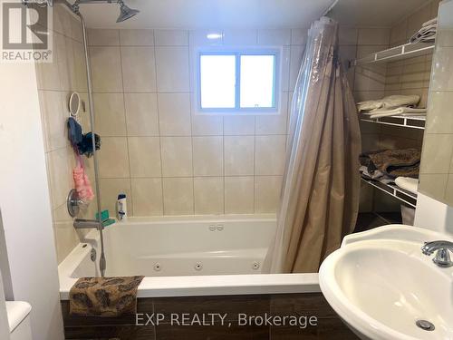 109 Sellers Avenue, Toronto, ON - Indoor Photo Showing Bathroom