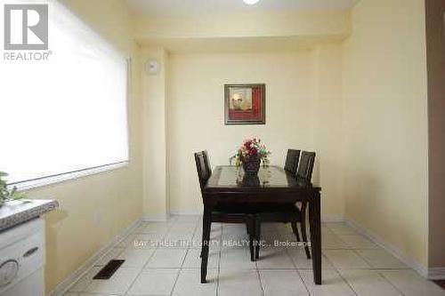 239 - 7035 Rexwood Road, Mississauga, ON - Indoor Photo Showing Dining Room