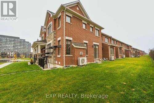 2 Keppel Circle, Brampton, ON - Outdoor