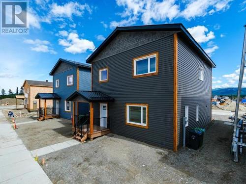 32 Beryl Place, Whitehorse, YT - Outdoor