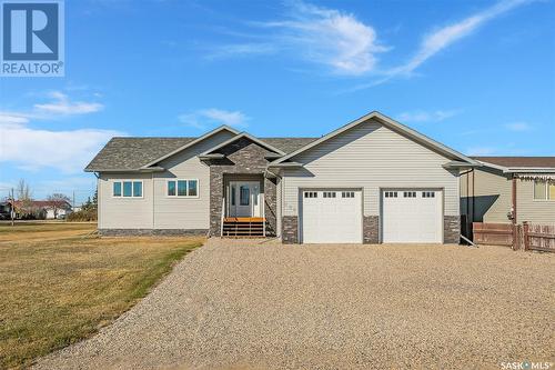 206 2Nd Avenue, Hanley, SK - Outdoor With Facade