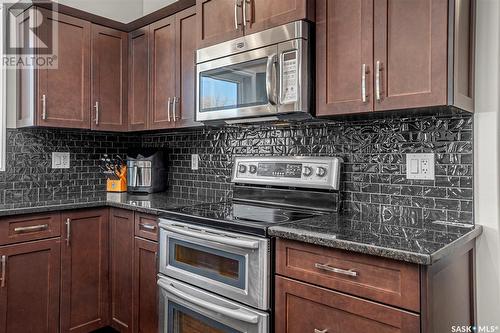 206 2Nd Avenue, Hanley, SK - Indoor Photo Showing Kitchen With Stainless Steel Kitchen With Upgraded Kitchen