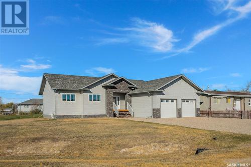 206 2Nd Avenue, Hanley, SK - Outdoor