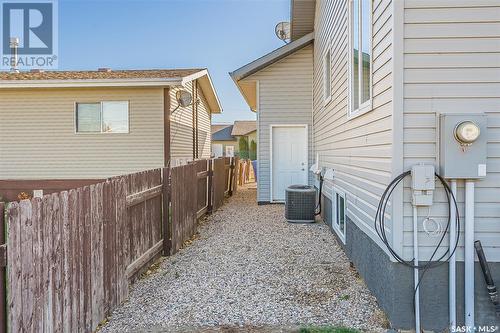 206 2Nd Avenue, Hanley, SK - Outdoor With Exterior